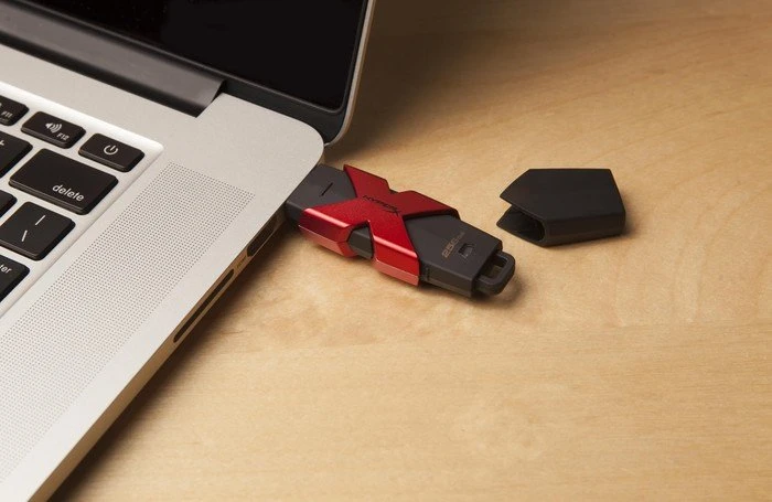 Kingston FURY Savage 128GB, USB-A, USB 3.2 Gen 1×1