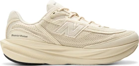 New Balance x District Vision 1080v15 linen/black (Herren)