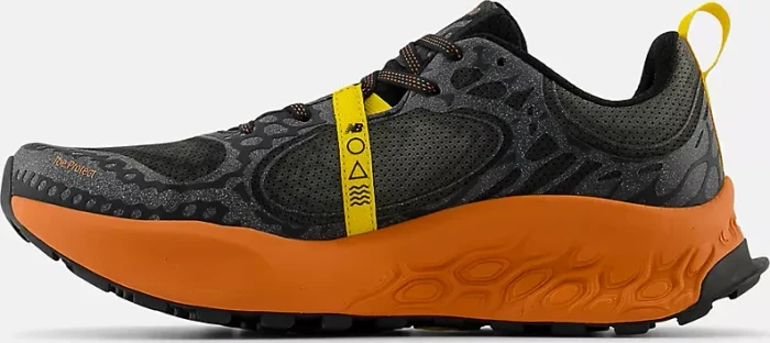 New Balance Fresh Foam X Hierro v8 black/infield clay/ginger lemon (Herren)