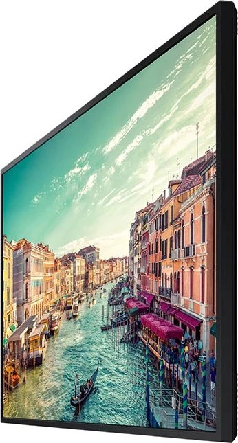 Samsung QM32R-A, 31.5"
