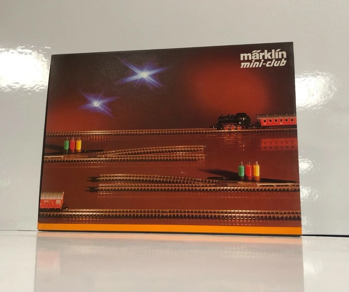 Märklin - Zubehör - Erweiterungspackung E mit elektromagnetischen Weichen