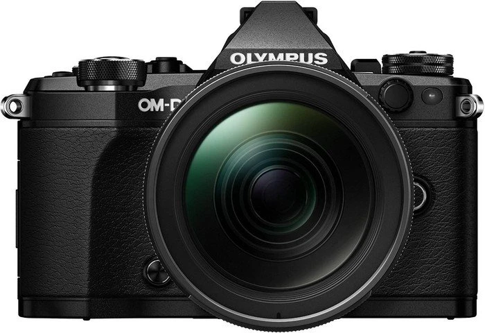 Olympus OM-D E-M5 Mark II schwarz mit Objektiv M.Zuiko digital ED 12-40mm 2.8 PRO