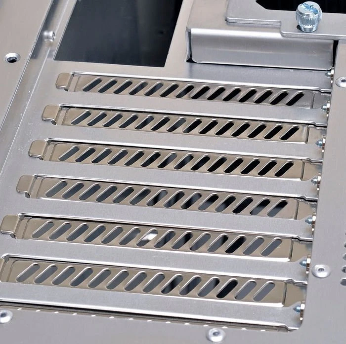 Lian Li PC-8EA silber