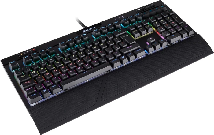 Corsair Strafe RGB MK.2, MX SILENT RGB RED, USB, UK