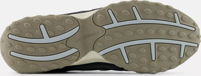 New Balance 204L black/magnet
