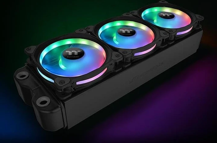 Thermaltake Riing Duo 14 LED RGB Radiator TT Premium Edition, LED-Steuerung, 140mm, 3er-Pack