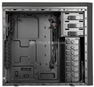 BitFenix Shinobi Germany Edition USB 3.0, Acrylfenster