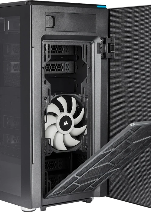 Corsair Carbide Series 678C, schwarz, Glasfenster, schallgedämmt