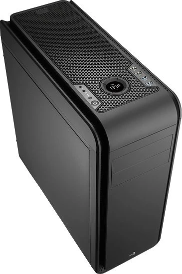 AeroCool DS 200 Black Edition, schallgedämmt