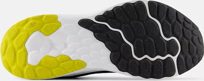 New Balance Fresh Foam Arishi v4 black/magnet/ginger lemon (Herren)