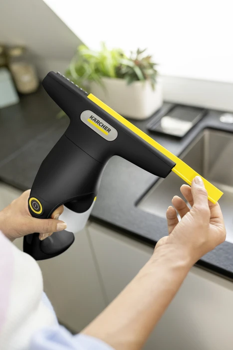 Kärcher WV 1 Compact Extra+ black