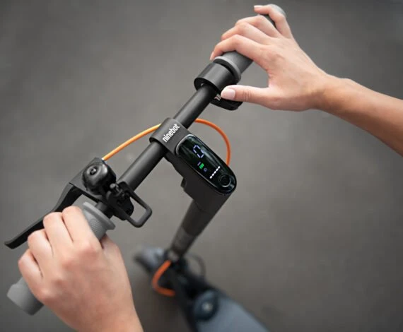 Ninebot by Segway F40E Elektro-Roller 25km/h