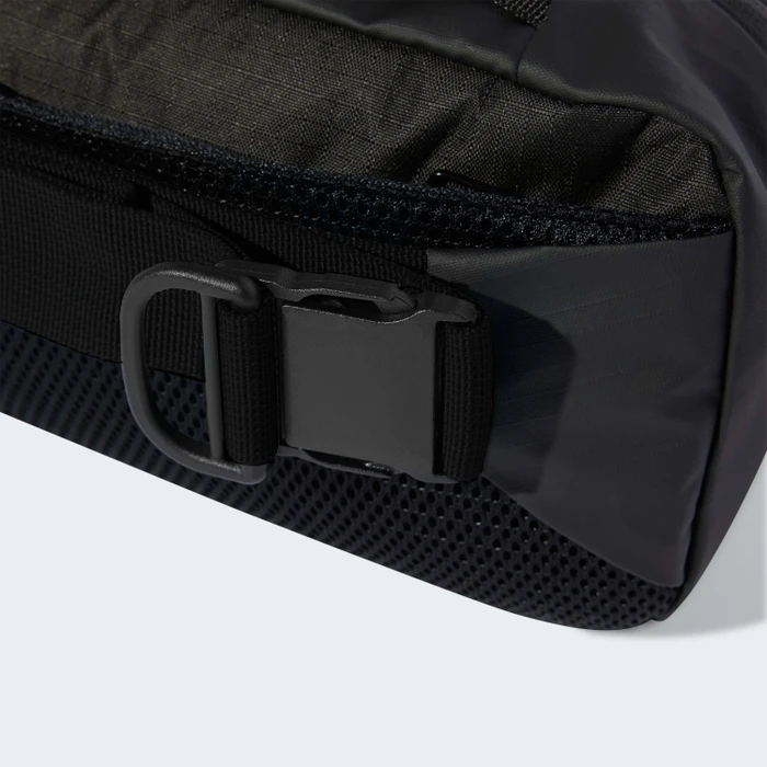 adidas Mercedes AMG Petronas Formula One Team Bauchtasche black/reflective silver/semi mint rush