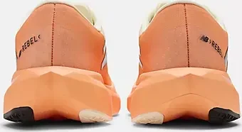 New Balance FuelCell Rebel v4 hot mango/angora/black (Damen)