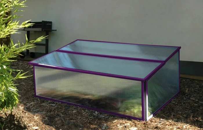Vitavia Feronia HKP 4mm Frühbeet 104x56cm transparent