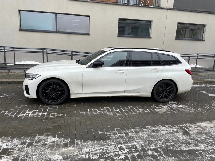 rial X10 7.5x18 5/112 ET25 (verschiedene Farben)
