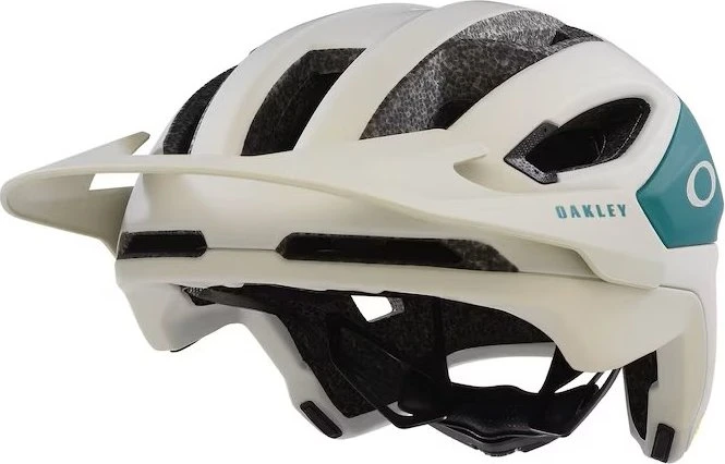 Oakley DRT3 Helm