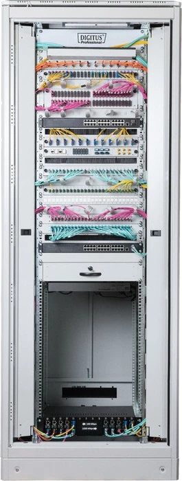 Digitus Professional Unique Serie Serverschrank 32HE, Sicherheitsglastür, IP2X, grau, 800mm tief