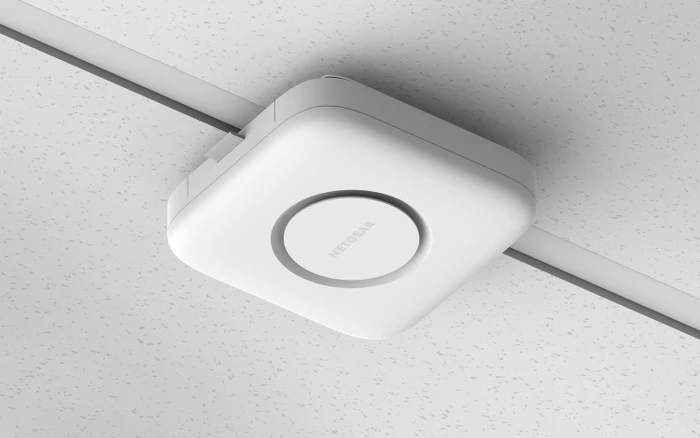Netgear Orbi WBE718, Wi-Fi 7, BE9400