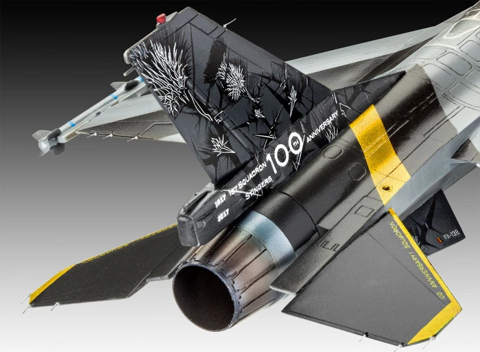 Revell Model Set F-16 Mlu 100th Anniversary