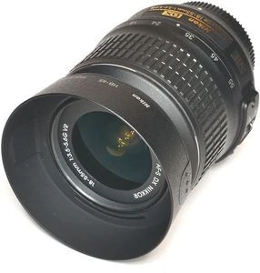 Nikon AF-S DX 18-55mm 3.5-5.6 G VR