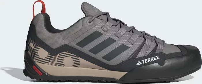 adidas Terrex Swift Solo 2.0 charcoal solid grey/carbon/wonder beige