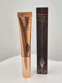 Charlotte Tilbury Hollywood Beauty Light Wand Highlighter spotlight, 12ml