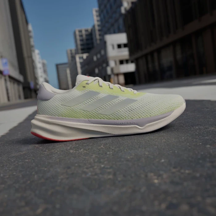 adidas Supernova Stride off white/silver metallic/pulse lime (Damen)