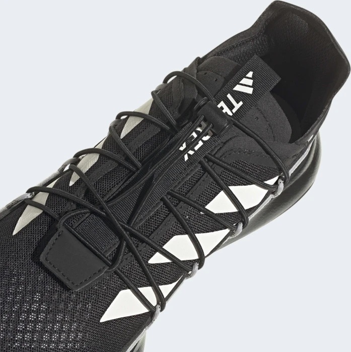 adidas Terrex Voyager 21 Travel core black/chalk white/grey two (Herren)