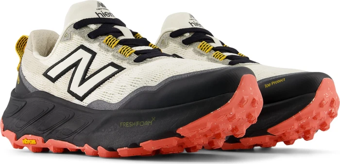 New Balance Fresh Foam X Hierro v9 angora/black/drift red (Damen)