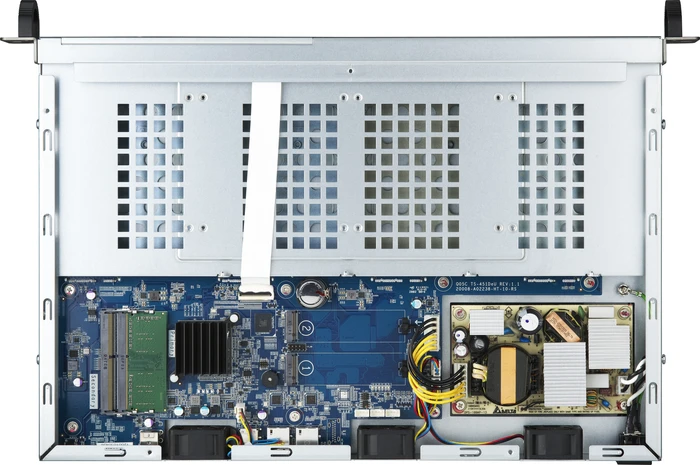 QNAP Turbo Station TS-451DeU-8G, 8GB RAM, 2x RJ-45 2.5GBase-T, 2x USB 3.0, 1HE