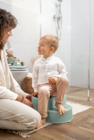 Rotho Tilo Kinderschemel sage green