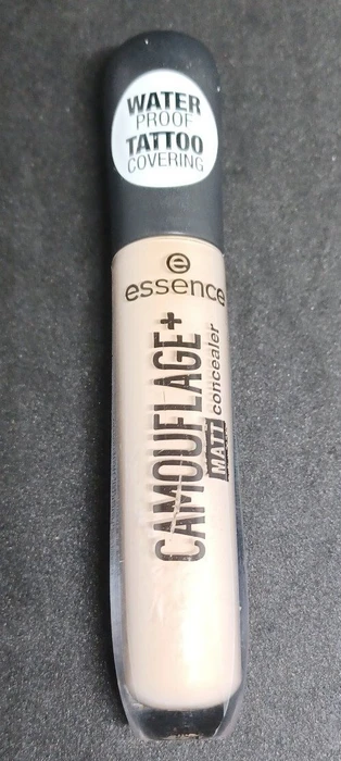 Essence Camouflage+ Matt Concealer 20 light ivory, 5ml