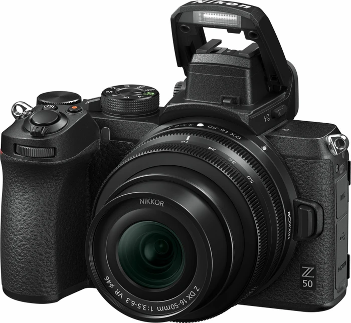 Nikon Z 50 mit Objektiv Z DX 16-50mm 3.5-6.3 VR