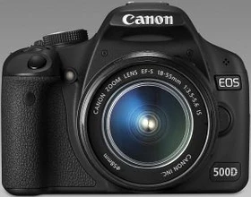 Canon EOS 500D mit Objektiv EF-S 18-55mm 3.5-5.6