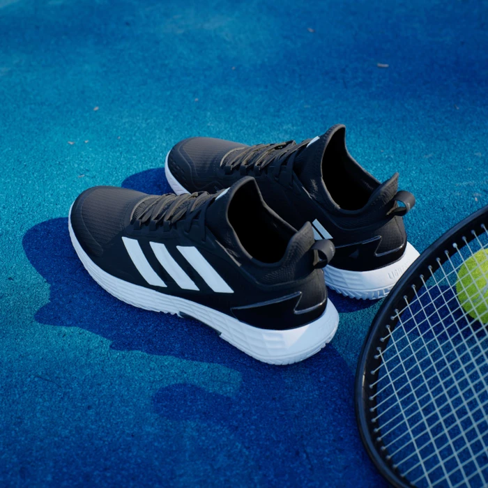 adidas Adizero Ubersonic 4.1 core black/cloud white/grey four