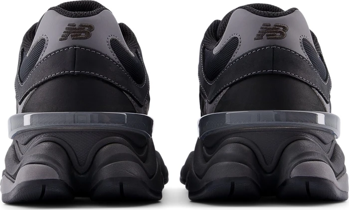 New Balance 9060 black/castlerock