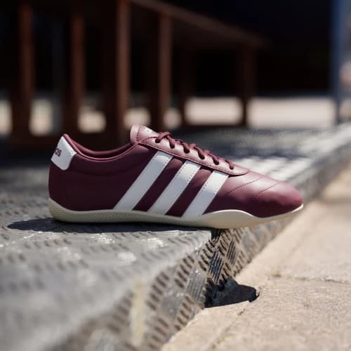 adidas Grand Court Lo shadow red/off white (Damen)
