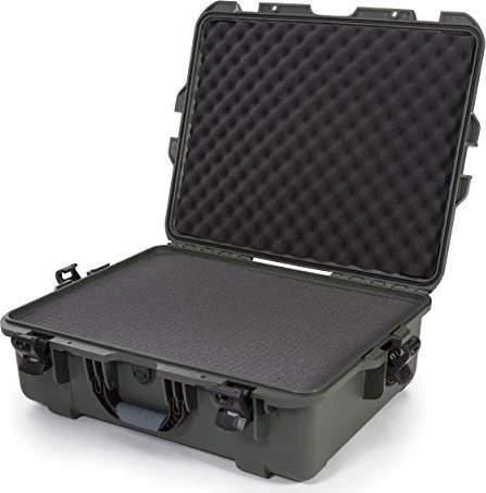 Nanuk 945 Koffer mit Schaumstoff Olive