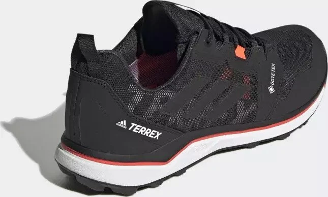 adidas Terrex Agravic GTX core black/solar red (Herren)