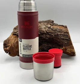 Stanley Classic Legendary Isolierflasche 590ml cranberry