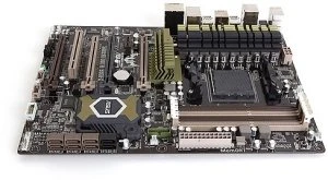 ASUS TUF Sabertooth 990FX (AMD AM3+)