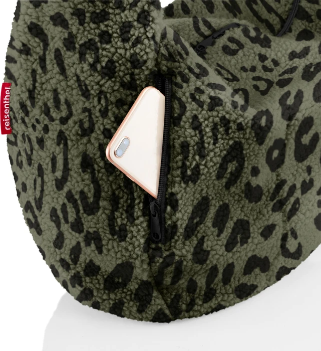 Reisenthel moonbag Umhängetasche teddy leo olive
