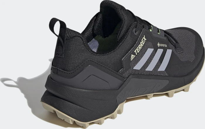 adidas Terrex Swift R3 GTX core black/halo silver/dgh solid grey (Damen)