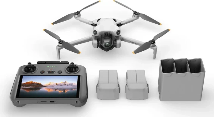 DJI Mini 4 Pro Fly More Combo (DJI RC 2)