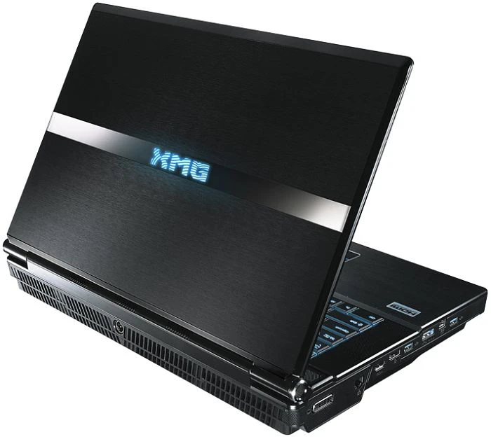 Schenker XMG U702-3EL, Core i7-3930K, 8GB RAM, 1TB SSD, 2x GeForce GTX 780M, DE
