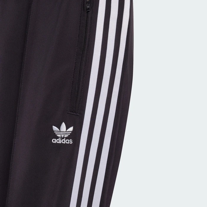 adidas Firebird Loose Trainingshose lang aurora black (Damen)