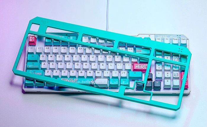 ASUS TUF Gaming K3 Gen II, Hatsune Miku Edition, LEDs RGB, TUF Optical-Mech RED Linear, USB, US
