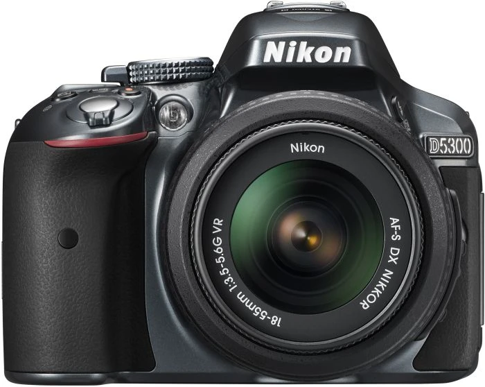 Nikon D5300 grau mit Objektiv AF-S DX 18-55mm 3.5-5.6 G VR