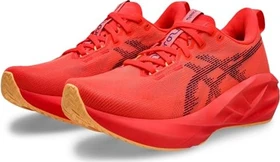 Asics Novablast 5 flash red/edo purple (Damen)
